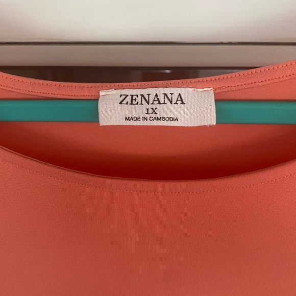 Ruffle top - Picture 3 of 6